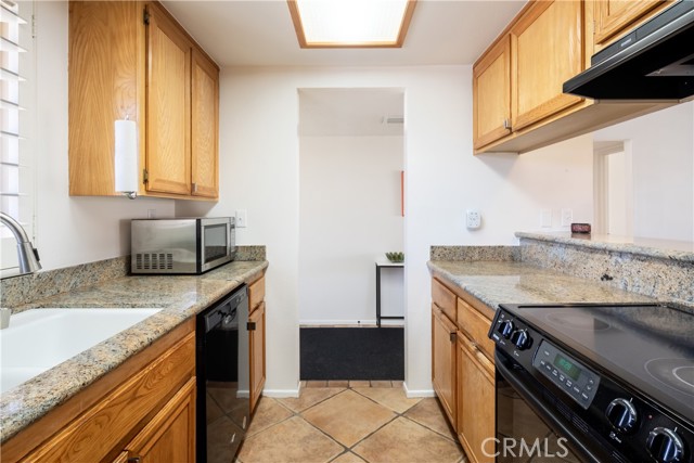 MLS #OC25142980 image #19