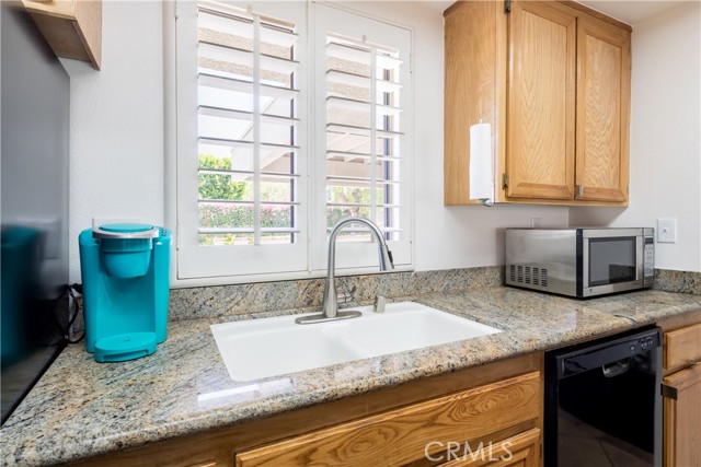 MLS #OC25142980 image #23