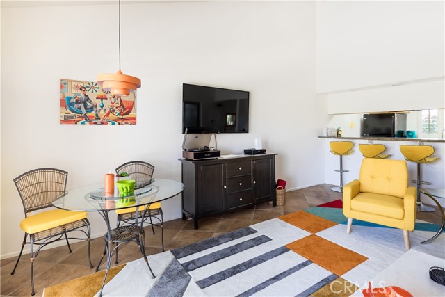 MLS #OC25142980 image #32