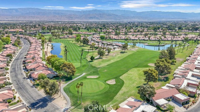 MLS #OC25142980 image #34