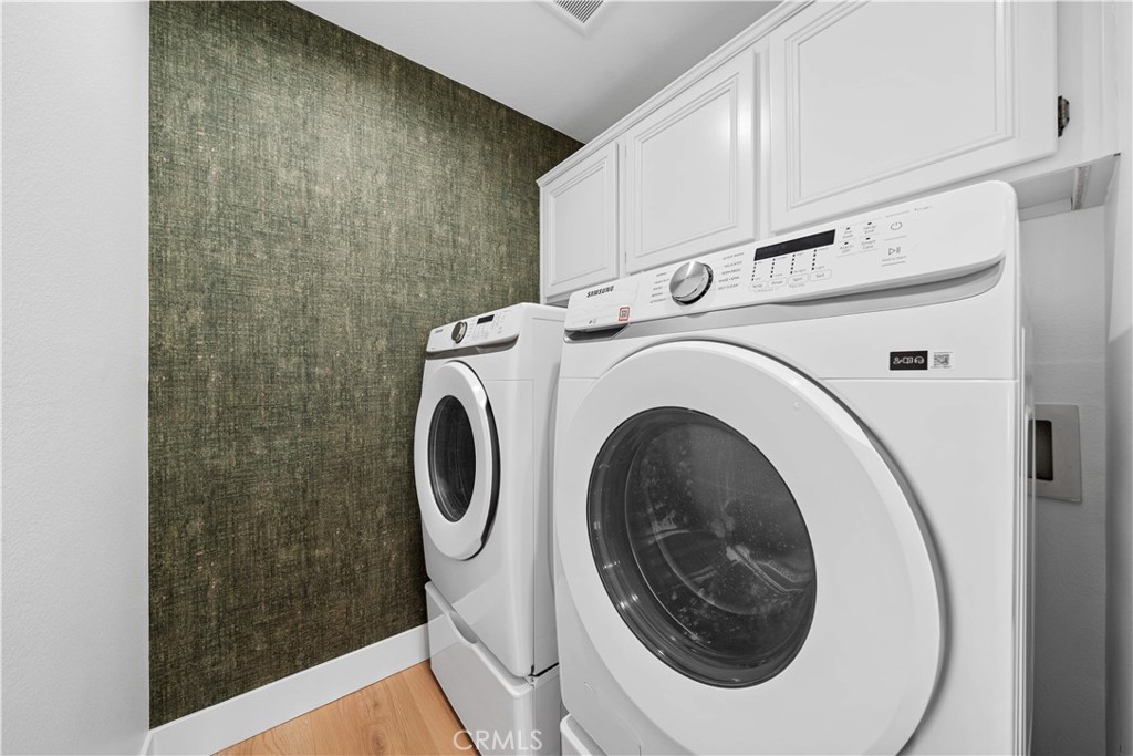 MLS #OC25143247 image #21