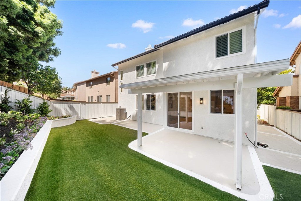 MLS #OC25143247 image #25