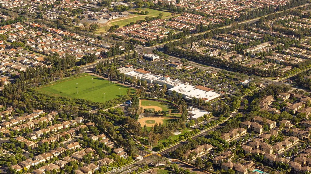 MLS #OC25143247 image #28