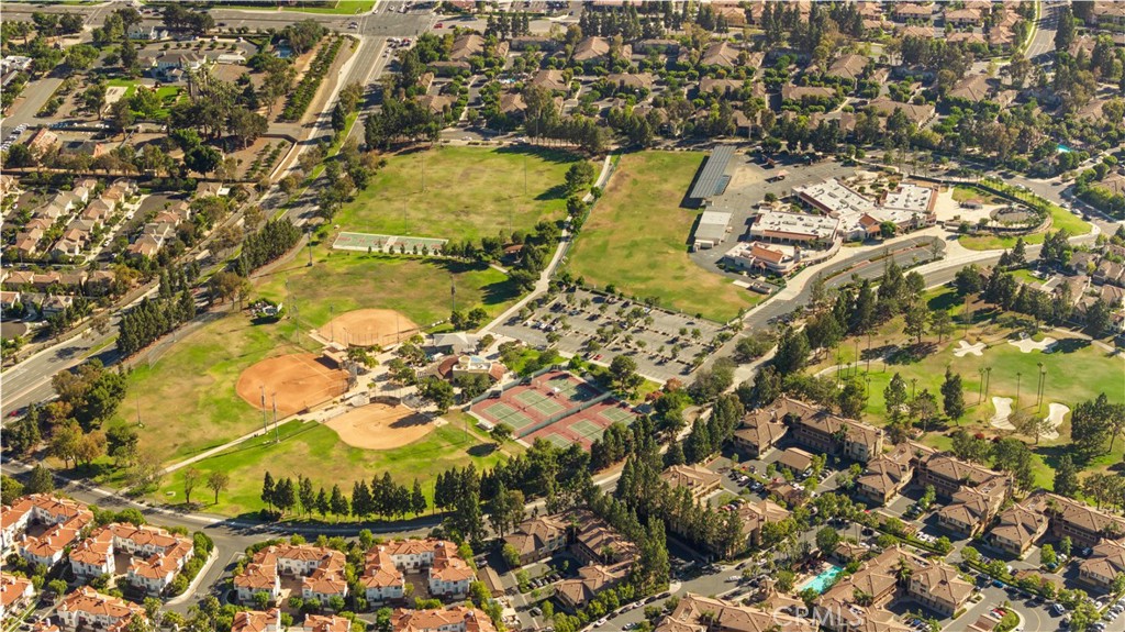 MLS #OC25143247 image #33