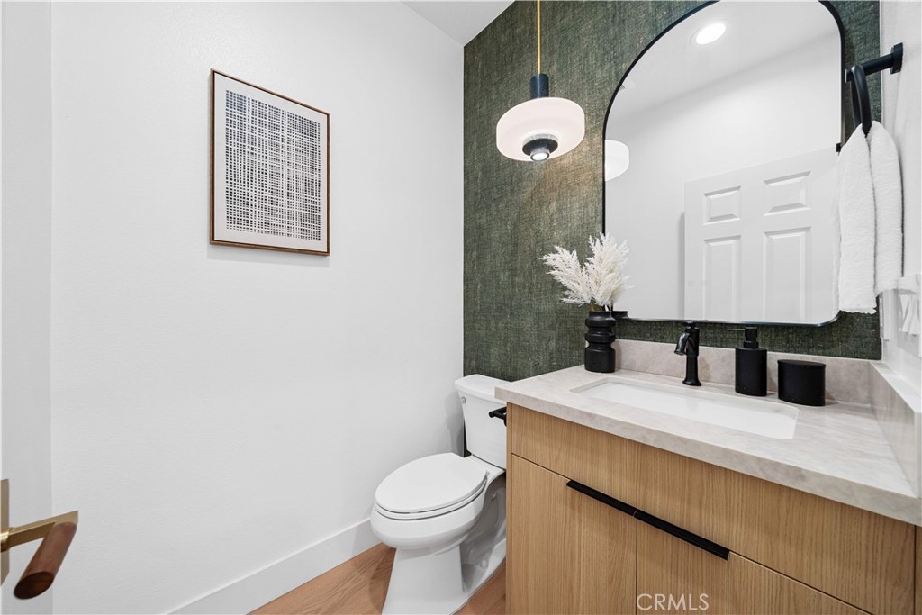 MLS #OC25143247 image #5