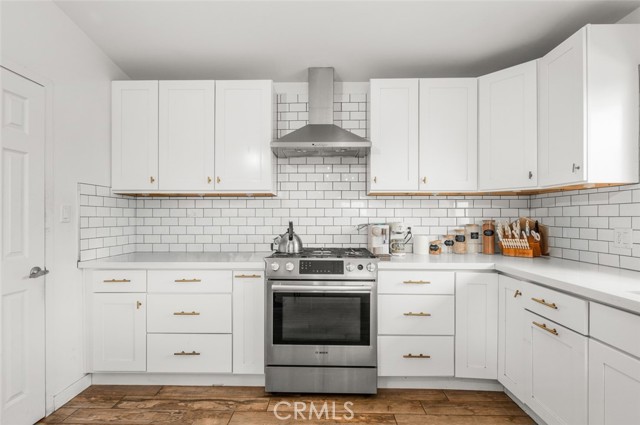 MLS #OC25143302 image #2