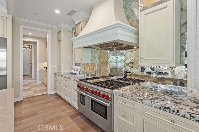 MLS #OC25143742 image #15