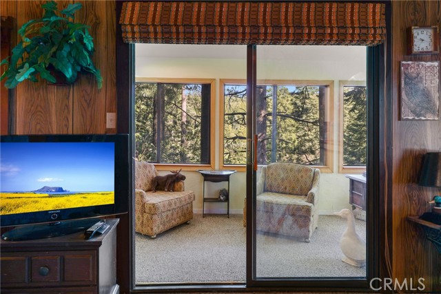 MLS #OC25143928 image #17