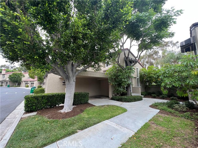 MLS #OC25143965 image #1