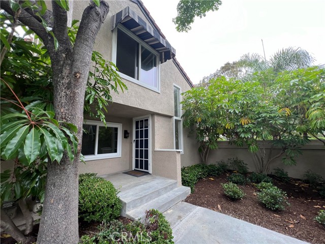 MLS #OC25143965 image #2