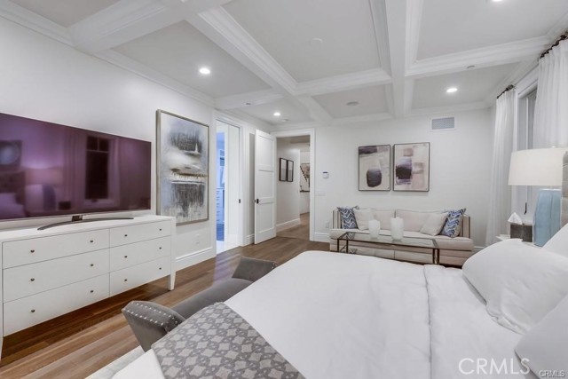 MLS #OC25144148 image #16