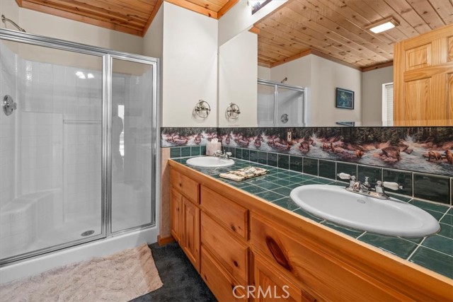 MLS #OC25144289 image #10