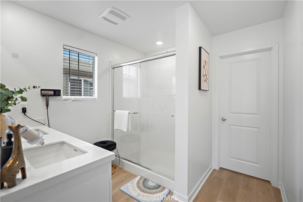 MLS #OC25144319 image #20