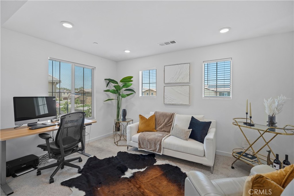 MLS #OC25144319 image #22