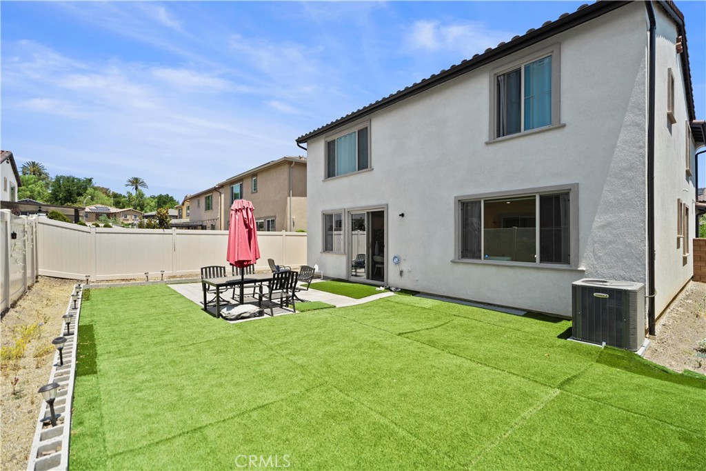 MLS #OC25144319 image #34