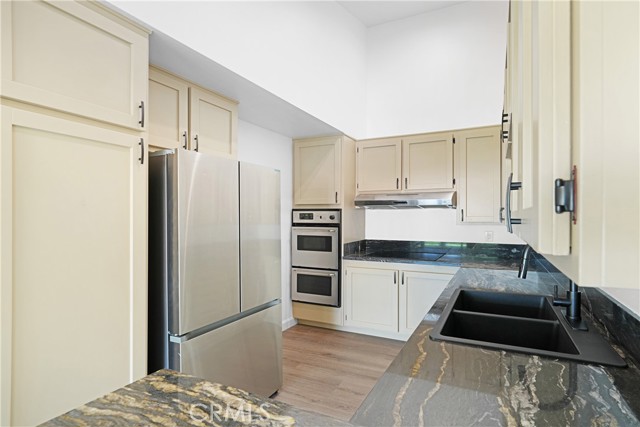 MLS #OC25144500 image #11