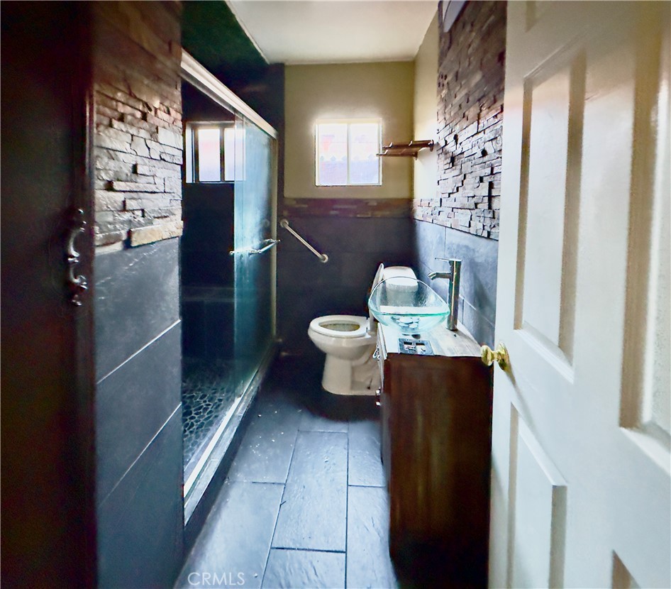 MLS #OC25144898 image #19