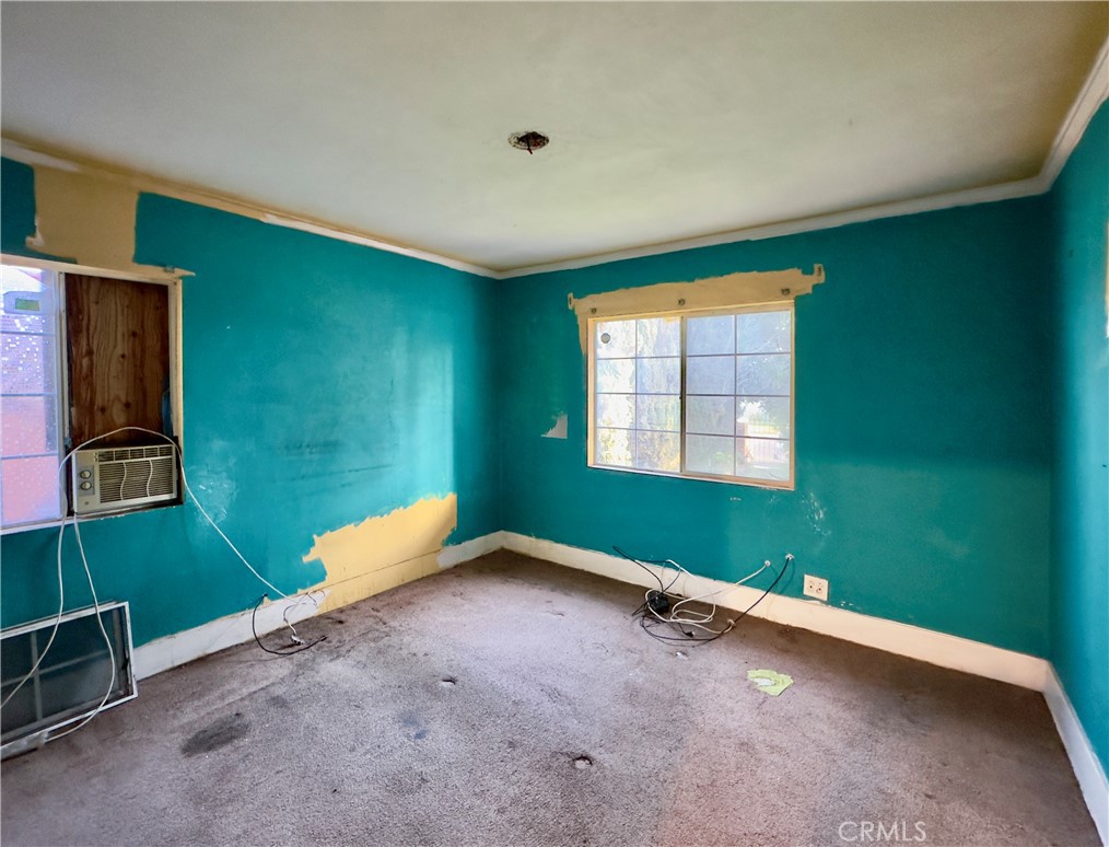 MLS #OC25144898 image #6