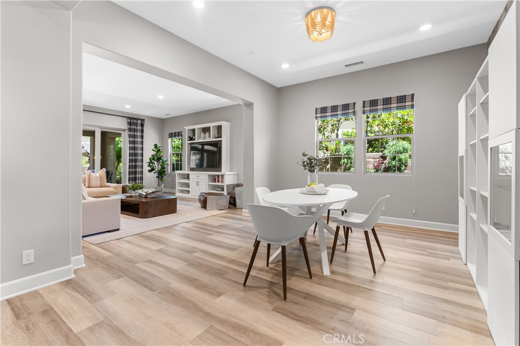 MLS #OC25145652 image #10