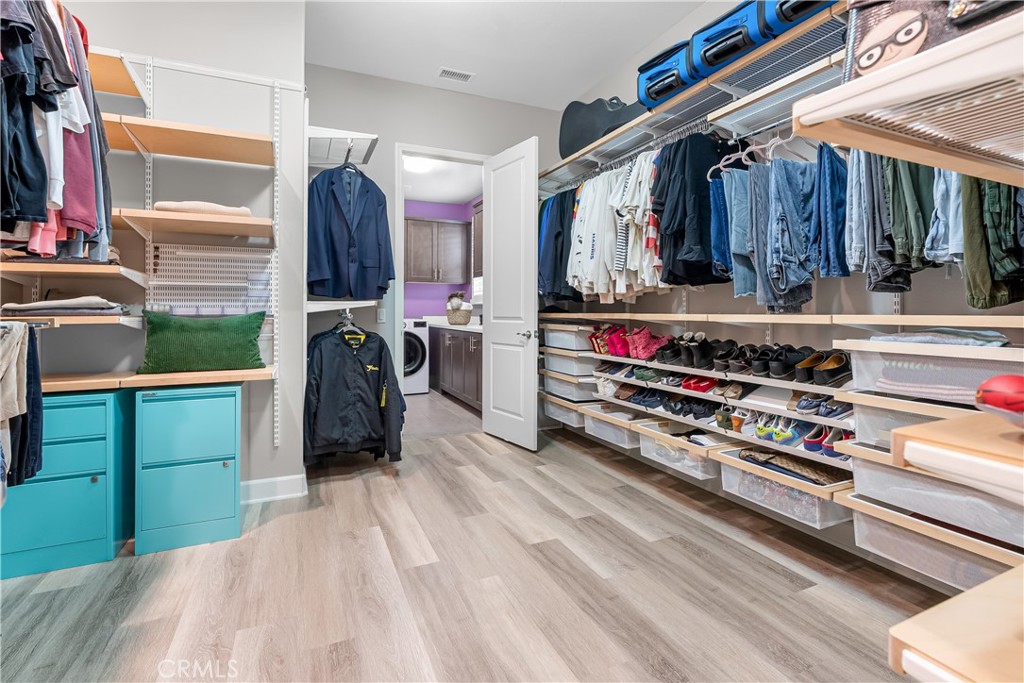 MLS #OC25145652 image #15