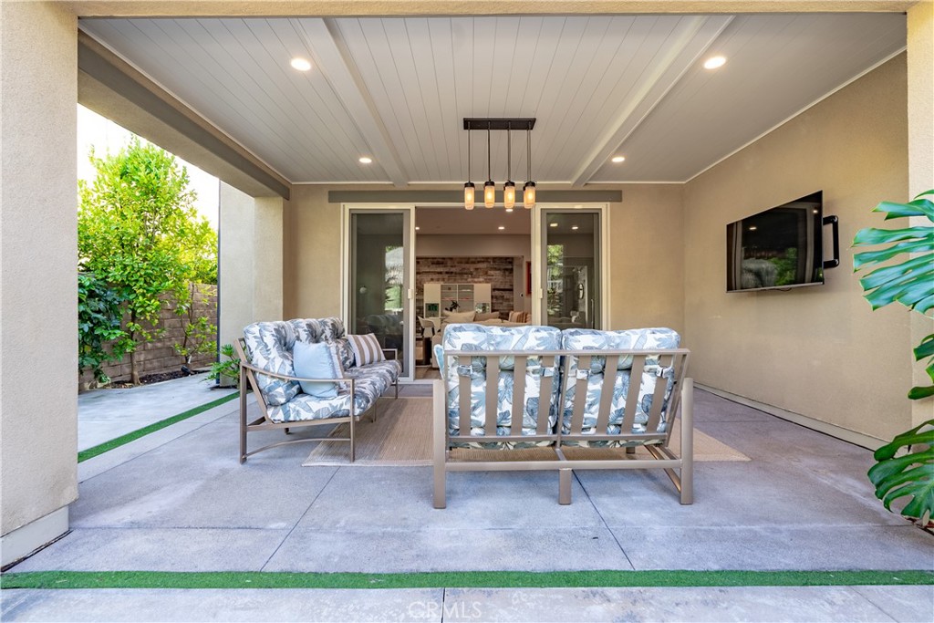 MLS #OC25145652 image #23