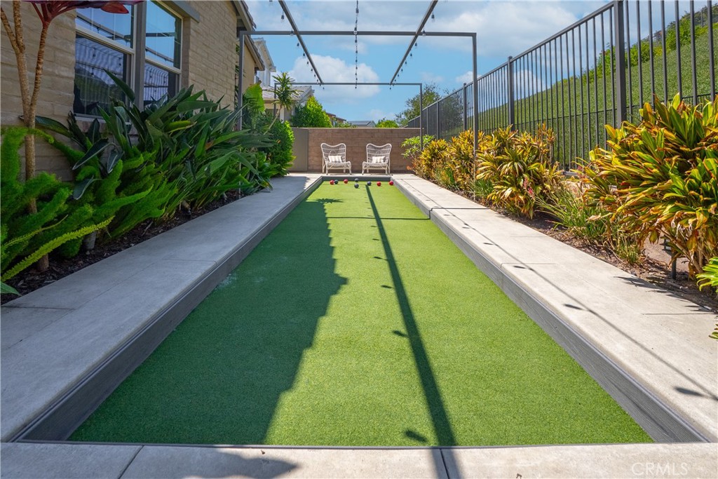 MLS #OC25145652 image #25