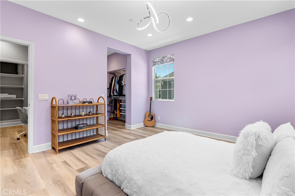 MLS #OC25145652 image #35