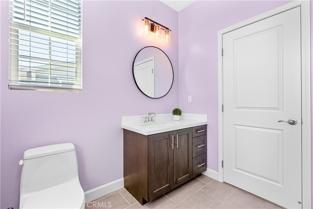 MLS #OC25145652 image #38