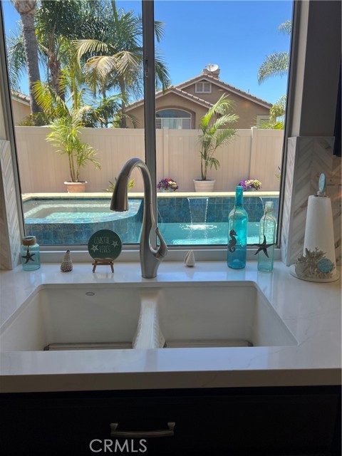 MLS #OC25145732 image #23