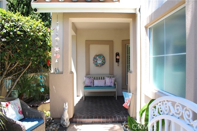 MLS #OC25145732 image #4