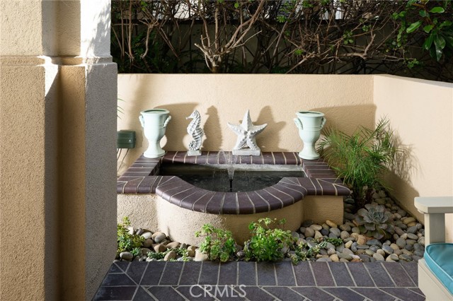 MLS #OC25145732 image #5