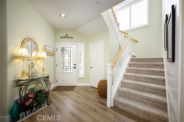 MLS #OC25145732 image #8