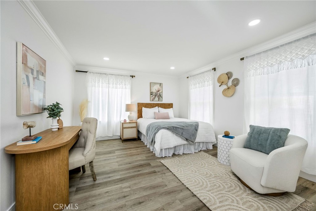 MLS #OC25145984 image #36