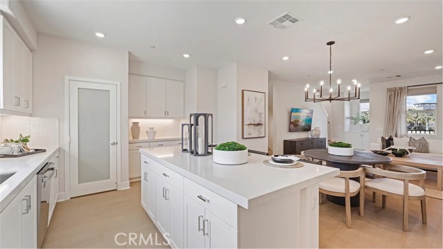 MLS #OC25146017 image #3