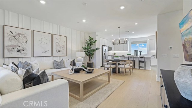 MLS #OC25146017 image #9