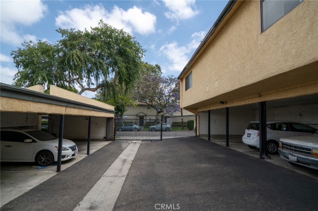 MLS #OC25146098 image #11