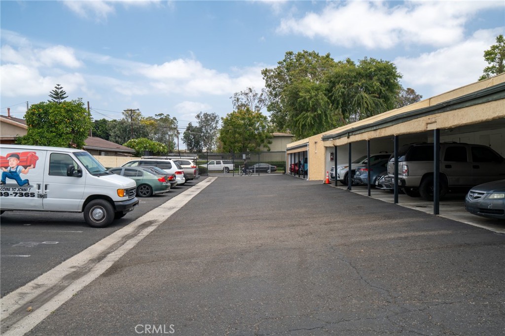 MLS #OC25146098 image #12