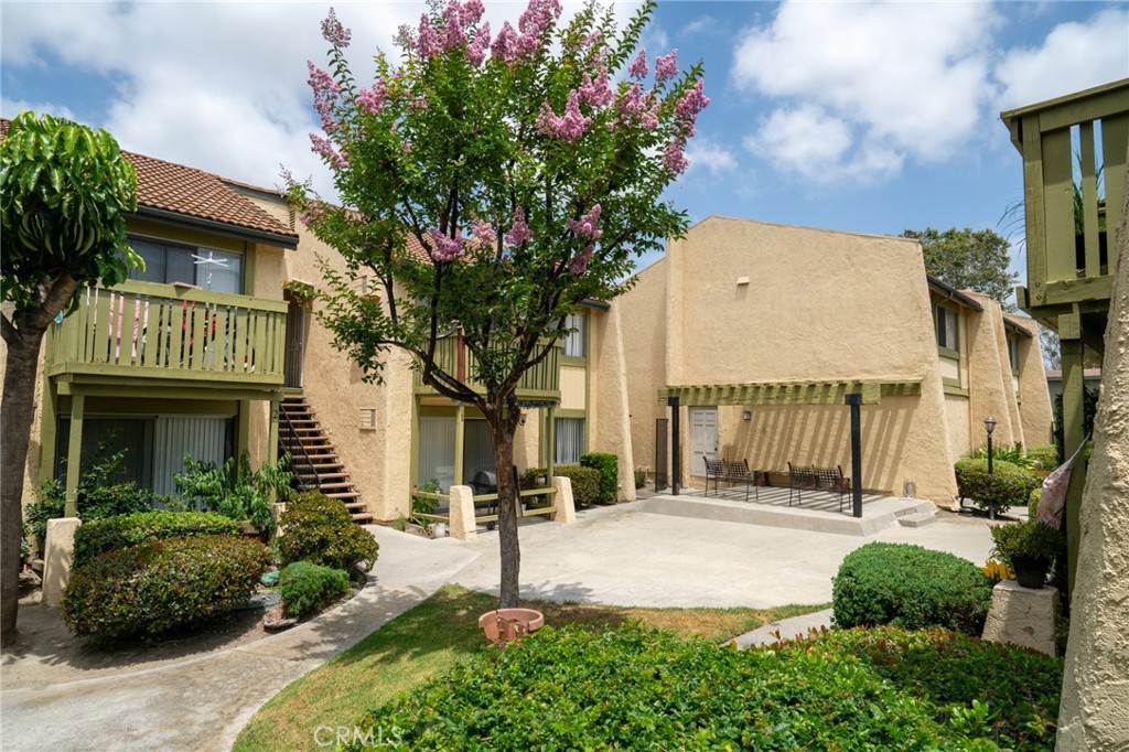 MLS #OC25146098 image #8