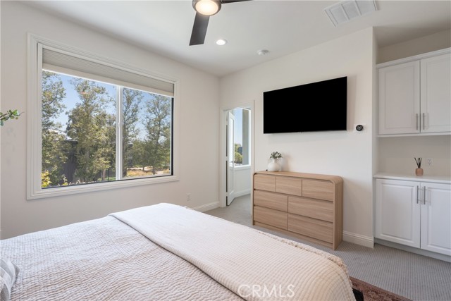 MLS #OC25146608 image #18