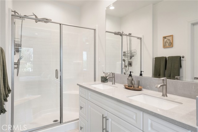 MLS #OC25146608 image #20