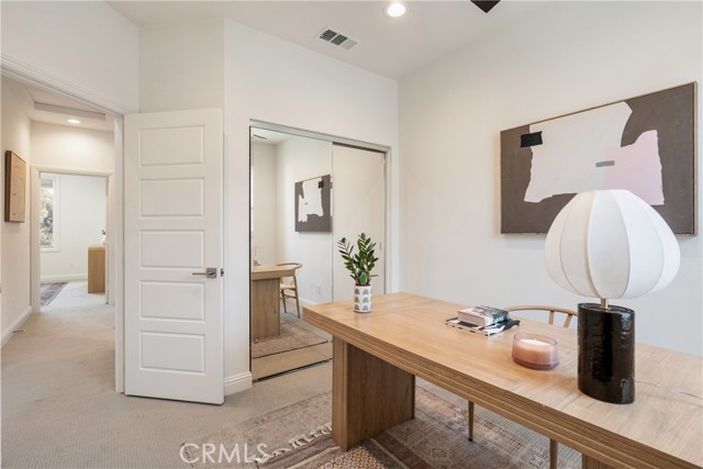 MLS #OC25146608 image #24