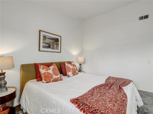 MLS #OC25147027 image #25