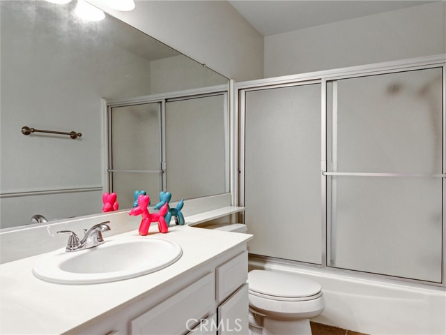 MLS #OC25147027 image #37