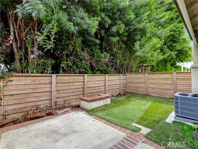 MLS #OC25147027 image #38