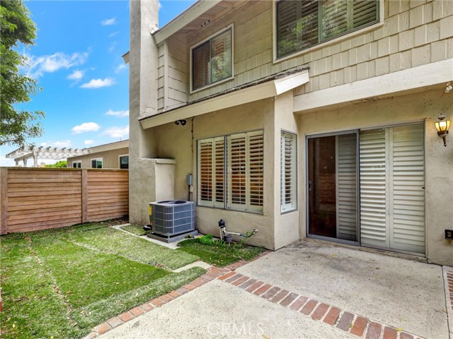 MLS #OC25147027 image #39