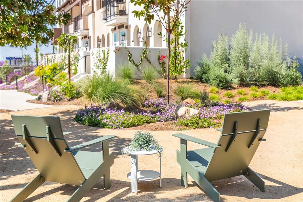 MLS #OC25147581 image #14