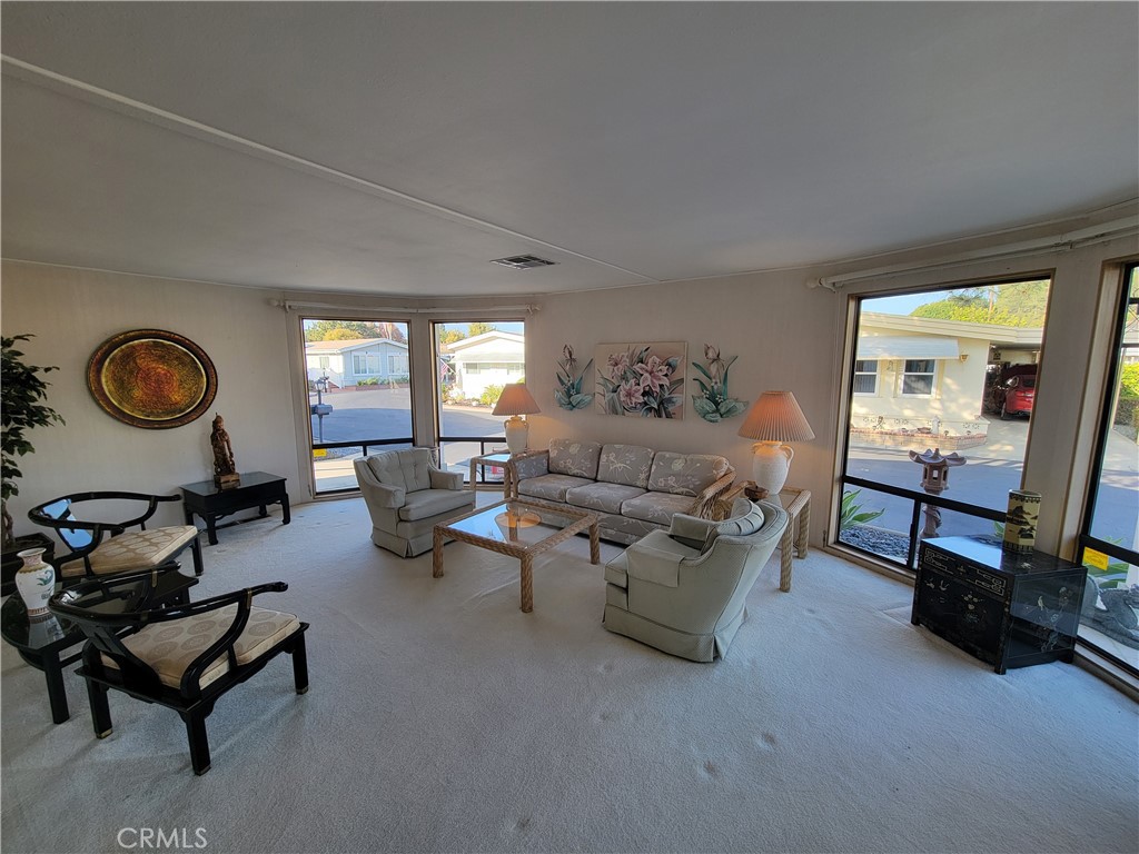 MLS #OC25147639 image #6