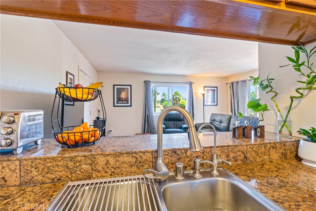 MLS #OC25148049 image #17