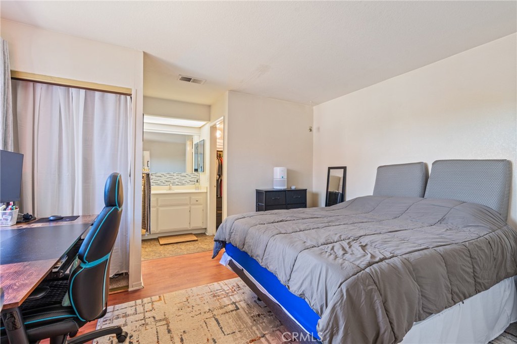 MLS #OC25148049 image #19