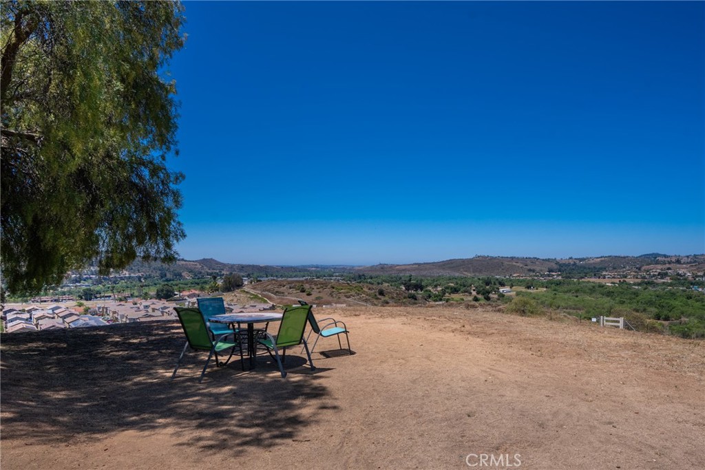 MLS #OC25148049 image #31